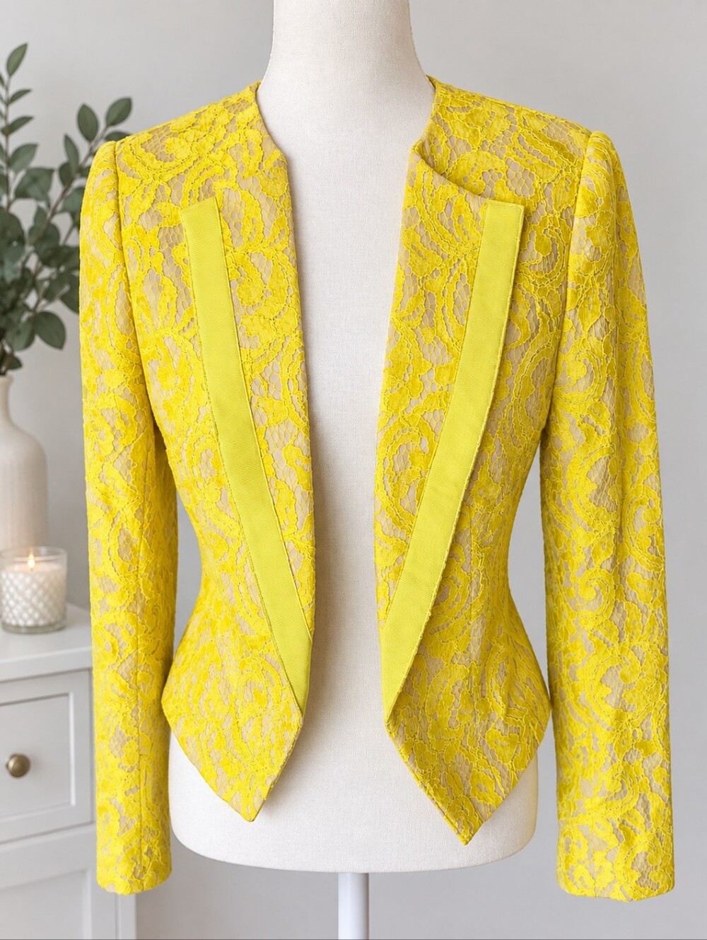 Anthropologie Elevenses Yellow Cropped Lace Topper Tuxedo Blazer Jacket Size 8